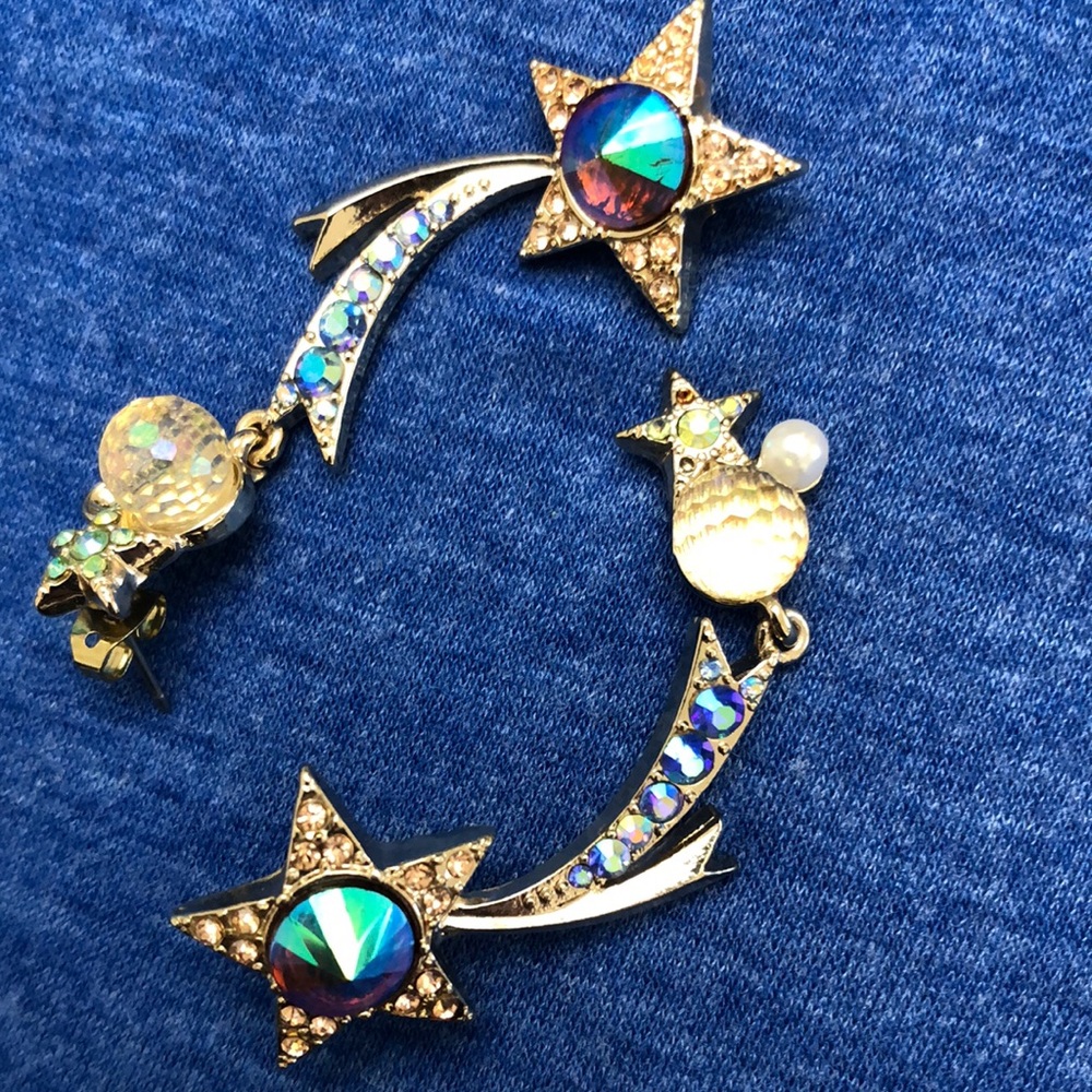 Betsy Johnson star earrings